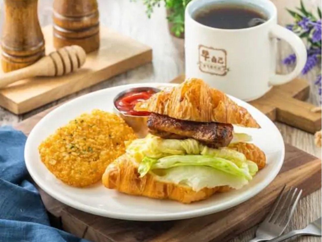 台北大學必吃早餐指南！學生激推三峽手作早午餐怎麼點？
