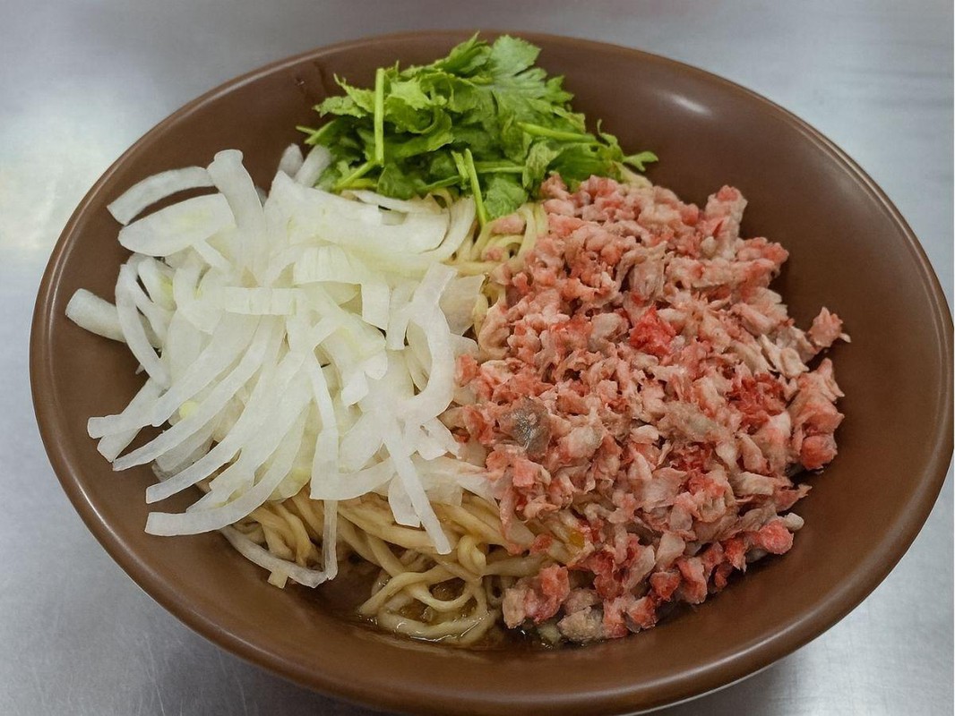 中和雲南小吃推薦：緬甸街巷弄裡的異國靈魂料理