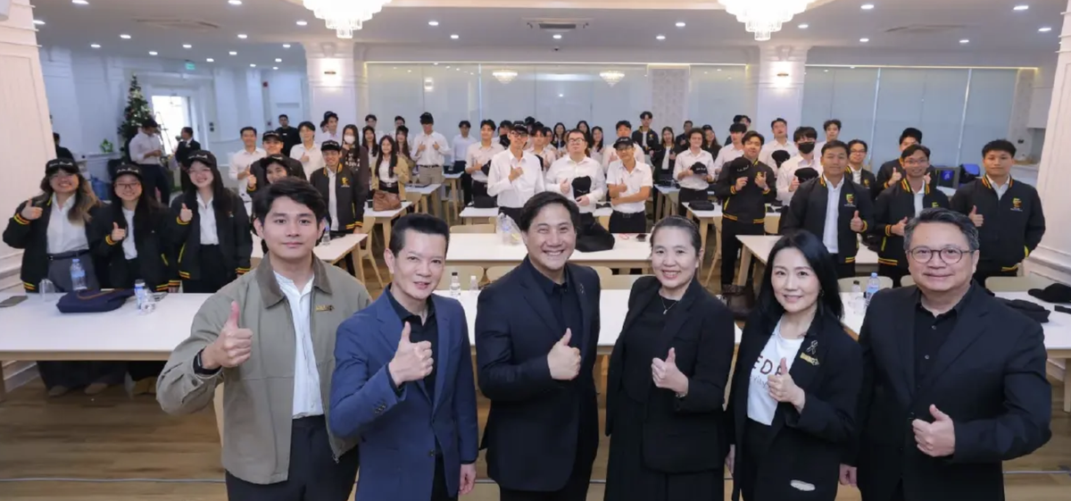 幹細胞技術走進校園!MEDEZE 攜手泰國 NIDA 啟動「知識傳承」計畫 開放頂尖實驗室參訪、打造生醫人才培育新典範 幹細胞技術走進校園!MEDEZE 攜手泰國 NIDA 啟動「知識傳承」計畫 開放頂尖實驗室參訪、打造生醫人才培育新典範