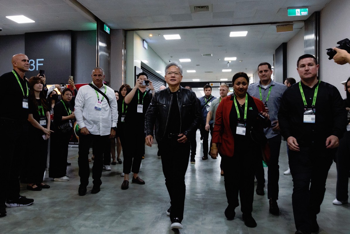 黃仁勳旋風抵台！盼中國放行H200晶片 對美中雙方皆有利