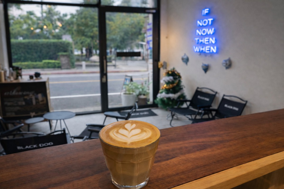 停泊屬於自己的美好時光  嘉義西區泊好時打造美甲×咖啡複合空間