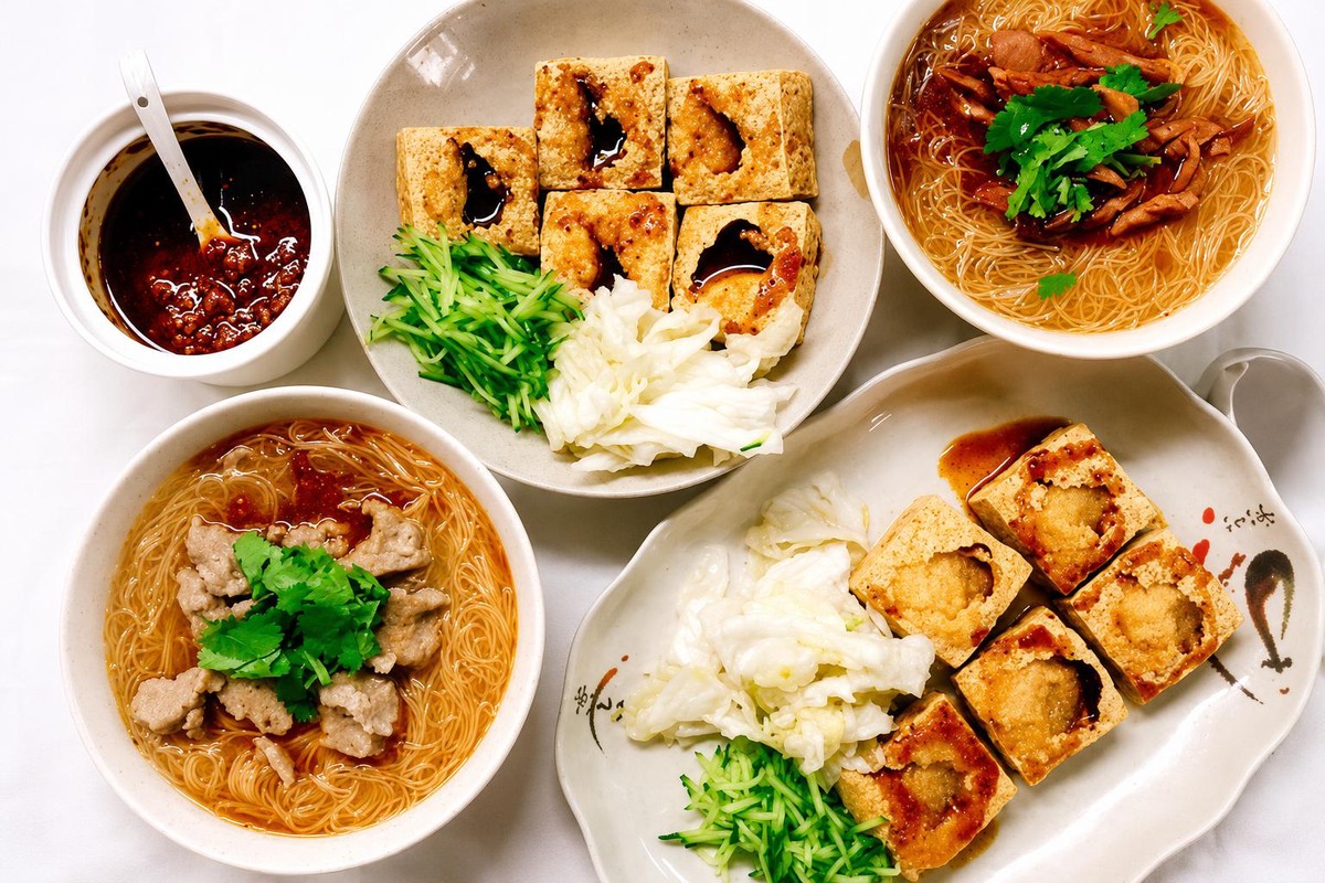 臭豆腐加什麼最對味？這間台中南屯臭豆腐以特色配料讓老饕一吃成主顧