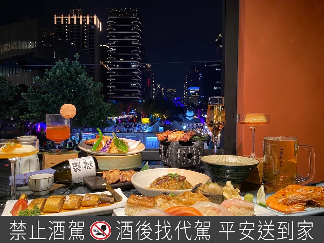 和牛炭火燒肉結合冠軍師調酒 桃園白天也能微醺的新聚場