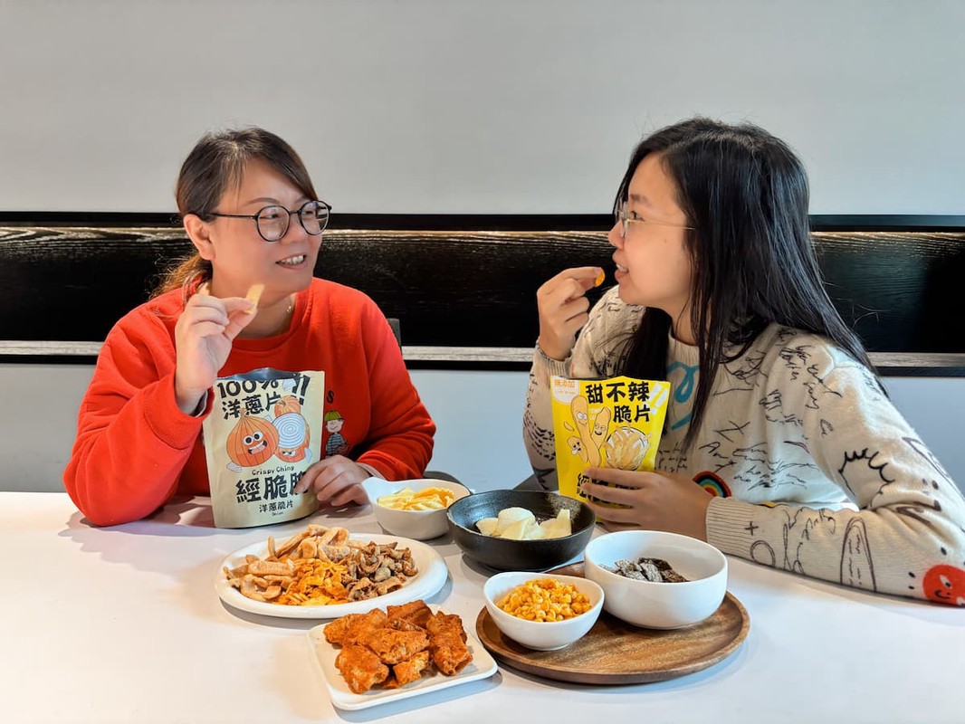 不只鳳梨酥! 外國旅客來台改帶「夜市系零食」回國 不只鳳梨酥! 外國旅客來台改帶「夜市系零食」回國