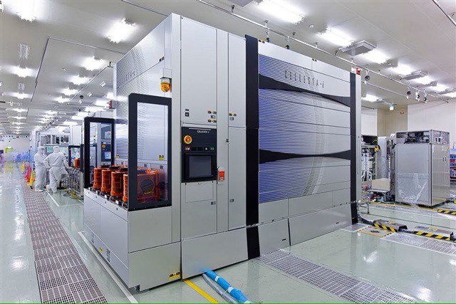 AI浪潮續燒!美GDP成「定心丸」 日經衝破5萬點關卡、半導體領軍上攻