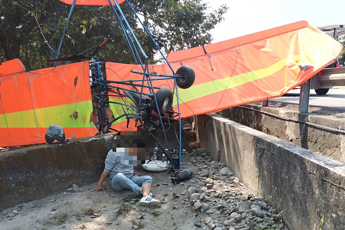 屏東高樹動力滑翔翼意外墜落 51歲男子受傷送醫