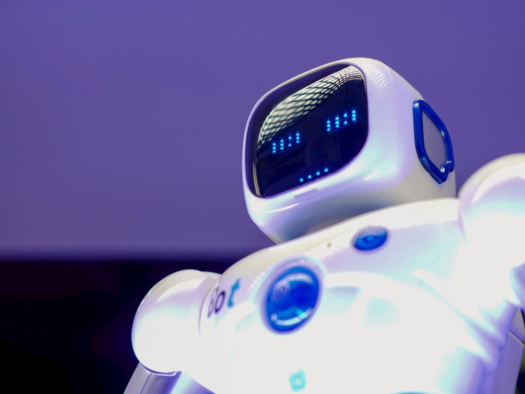 台股創高再掀AI熱潮 00952漲勢搶鏡 半年報酬衝破7成 台股創高再掀AI熱潮 00952漲勢搶鏡 半年報酬衝破7成