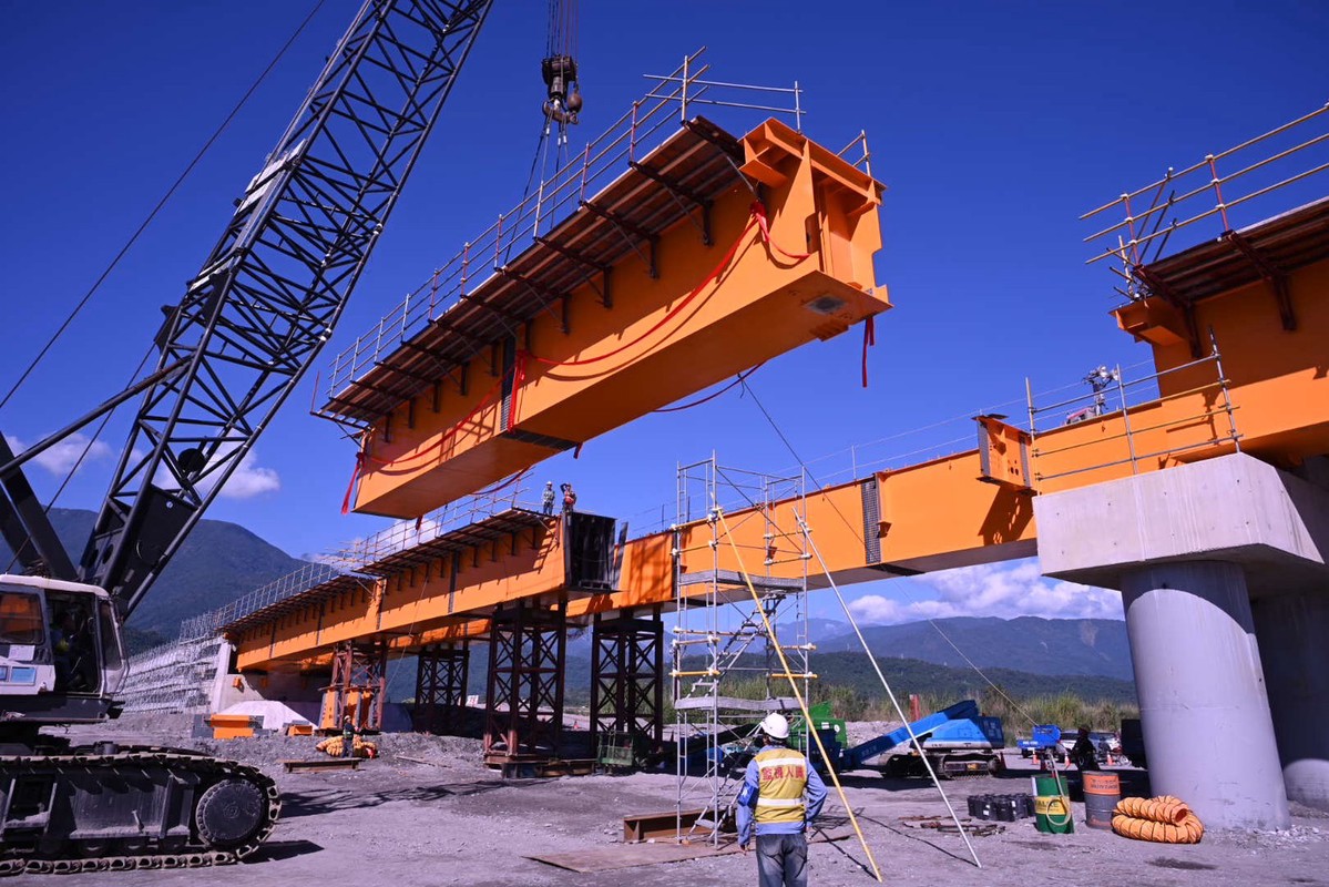 玉里高寮大橋工程進入最後階段完成合攏 榮獲第19屆金安獎肯定