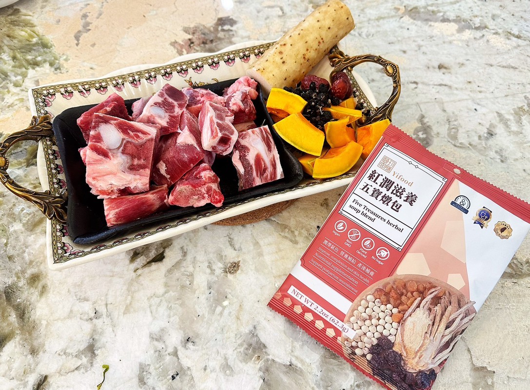 迎向 2026 新春養生潮流 頤珍宮膳以「吉祥燉包」燉出福氣滿滿的一年