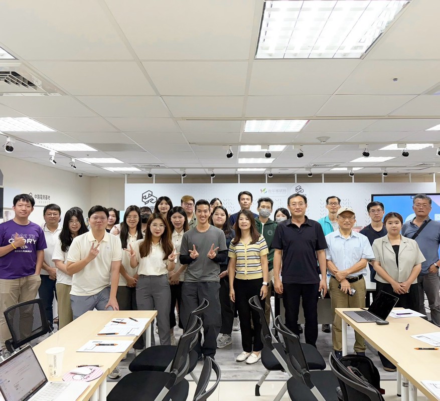 最懂台灣電商賣家的網拍美編軟體 耀鏡AI打造量身訂做的電商製圖解決方案