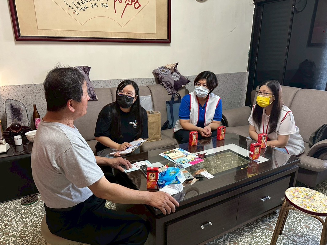 台灣癌症基金會攜手富邦人壽 看見偏鄉銀髮癌友就醫交通困境