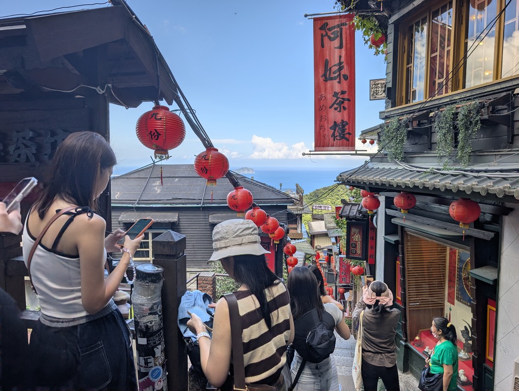 綠色出遊新選擇！新北好行木柵平溪線、九份金瓜石線套票開賣 六折暢玩山海城