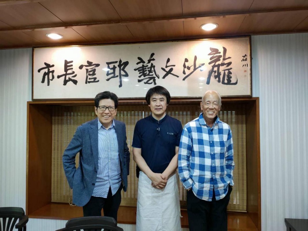 ▲《堡壘餐廳》團隊從台北市長官邸藝文沙龍、歷經台北中山堂國定古蹟建築二樓堡壘廳,最後落腳於台中,逐步打造專屬品牌本身的老牌時尚古典美學(圖片來源:業者提供)