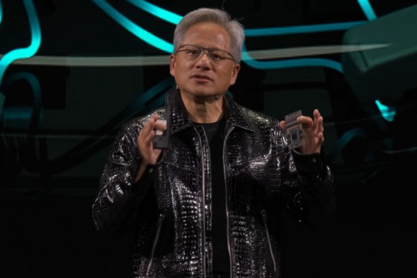 賣不停？AI教父黃仁勳再減持輝達股票 套現逾5千萬美元