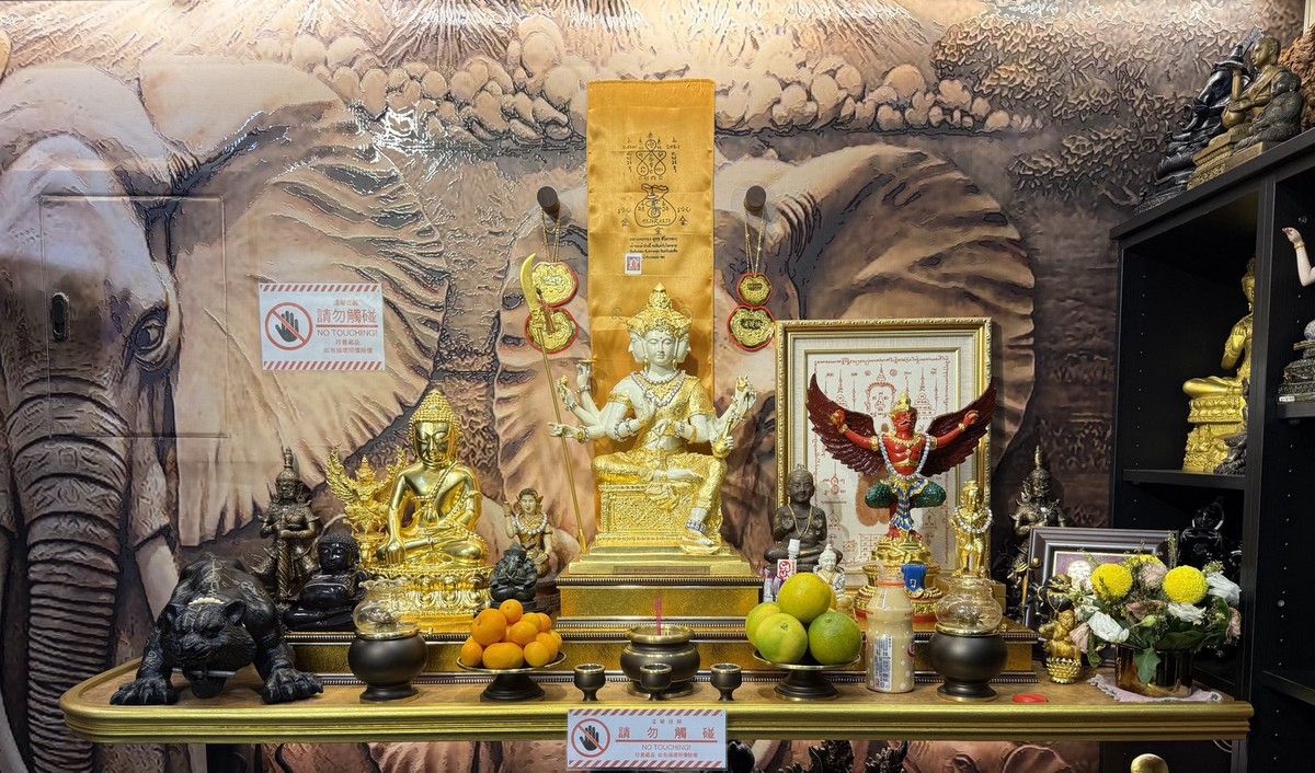 高端私密佛牌文化空間成顯學!佛牌研究者俊儀低調深耕十年成跨界信任新指標
