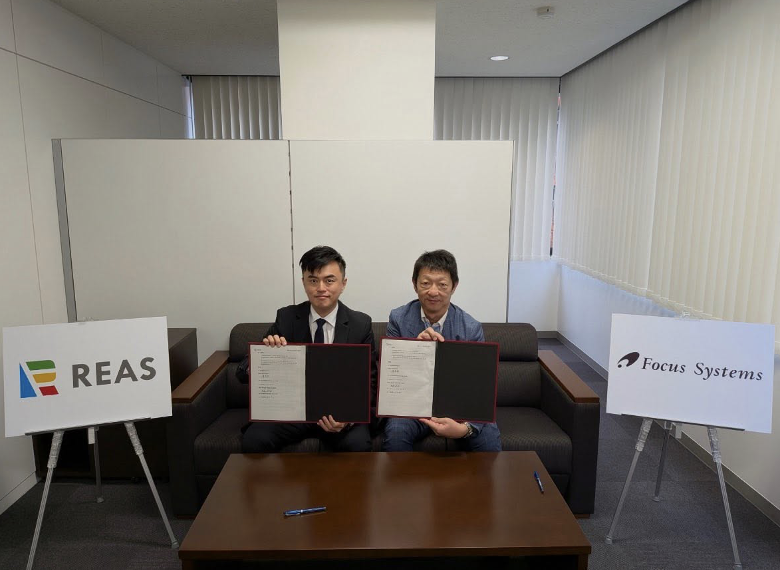 REAS Japan執行長陳益祥(左)、Focus Systems執行役員松坂裕治(右)。圖/業者提供