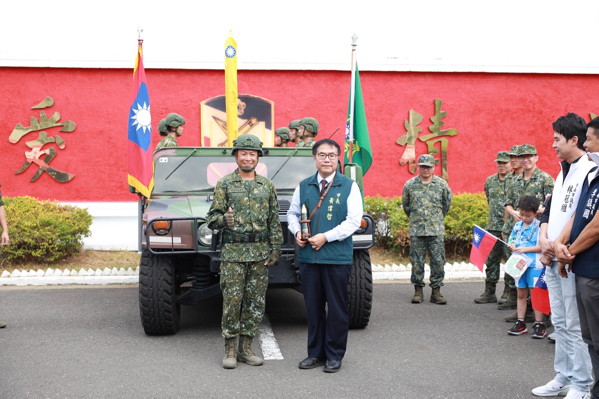 永康砲校遷駐關廟 二王地區鄉親送行見證歷史新頁 永康砲校遷駐關廟 二王地區鄉親送行見證歷史新頁