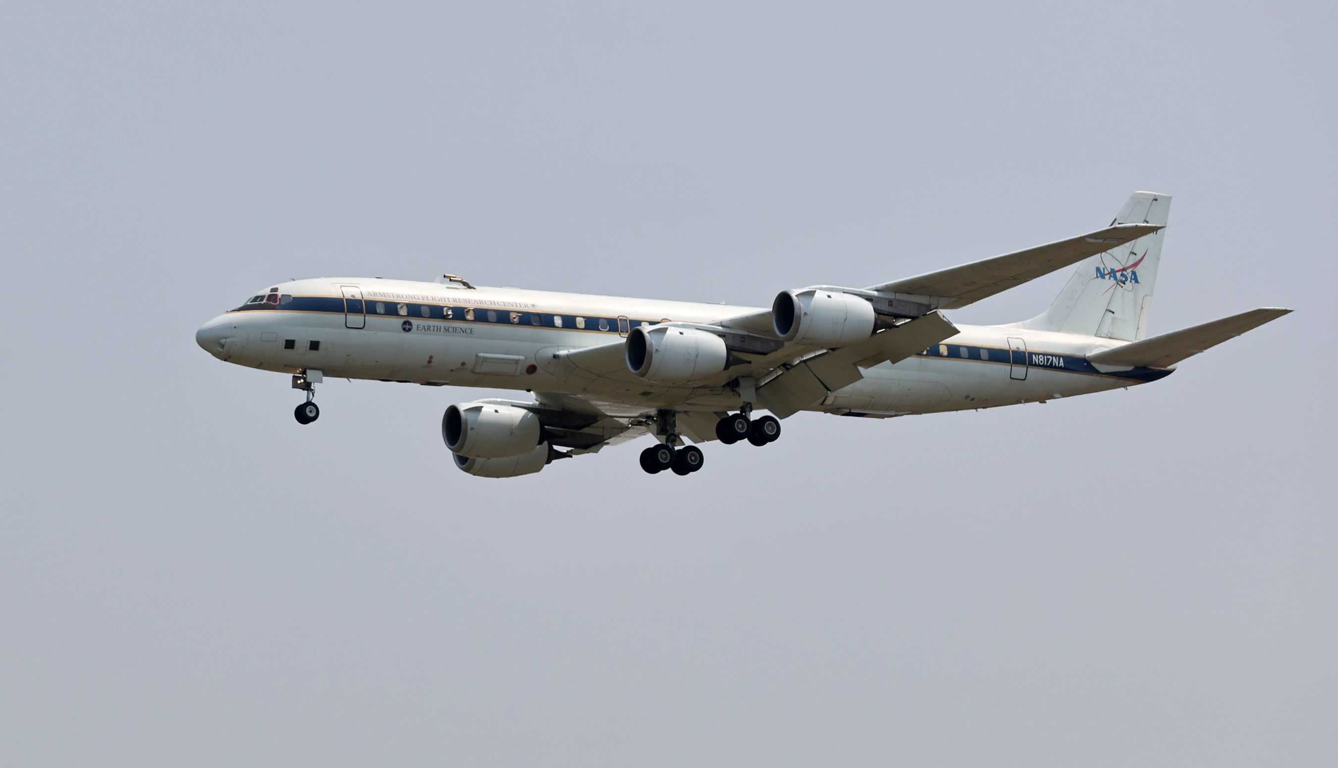 NASA科研機DC-8再度飛抵台灣 監測空氣品質