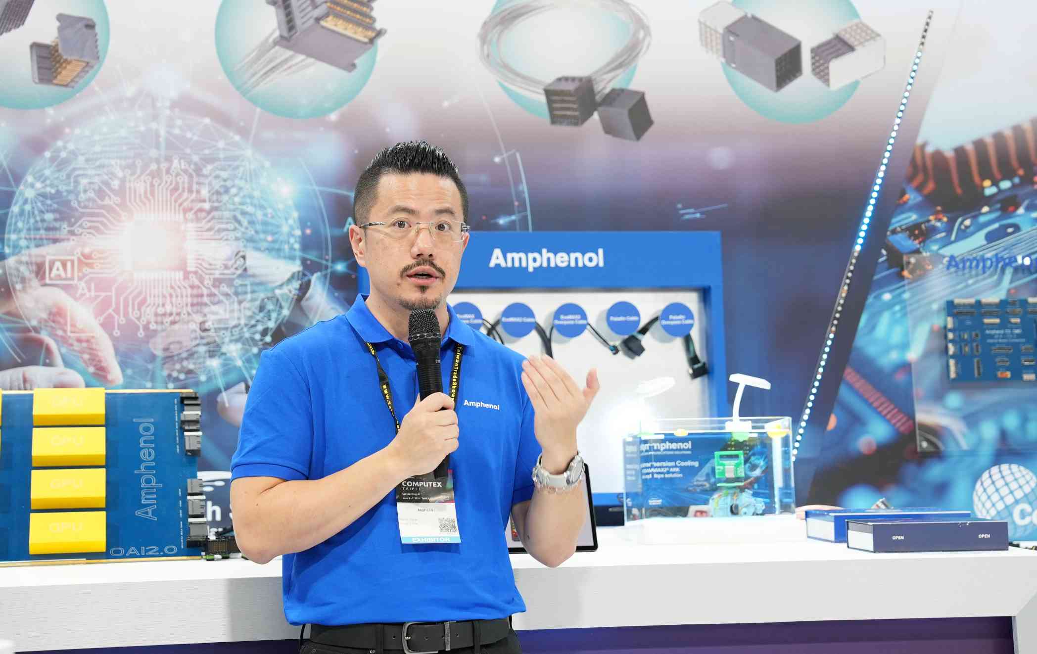 安費諾2024 Computex首日發表 超高速連接技術與浸入式水冷方案